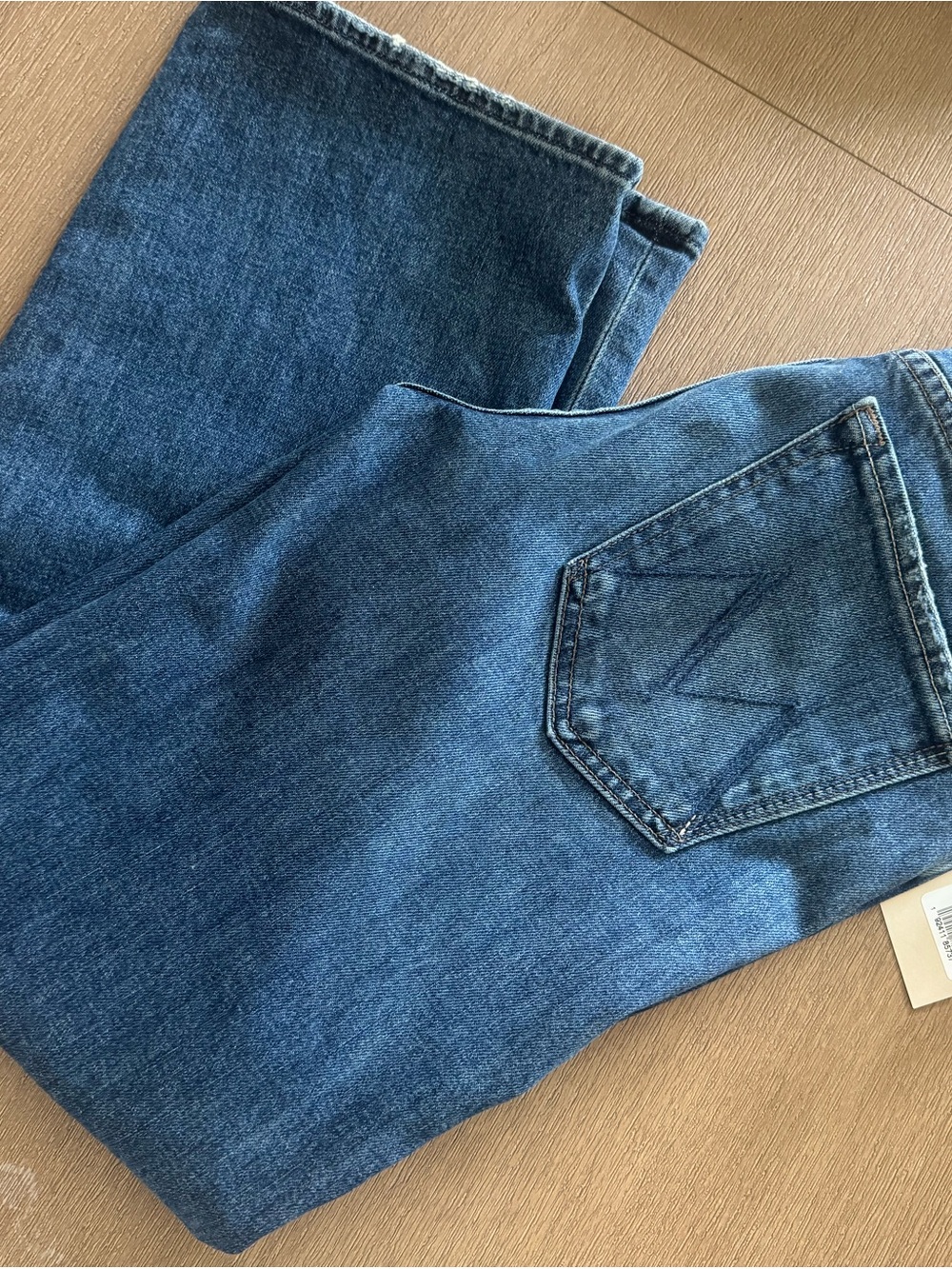 Mid-Rise Rambler Zip Ankle Jeans